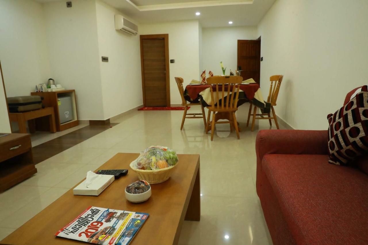 Hotel Rohini International Kallār Exterior foto